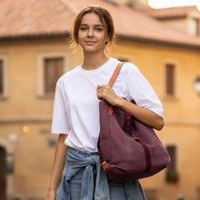 Lade das Bild in den Galerie-Viewer, Hochwertige &amp; ergonomische Multifunktionstasche inkl. 3-in-1-Tragesystem
