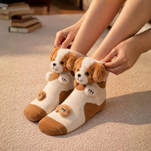 Lade das Bild in den Galerie-Viewer, HUGGY Kuschelsocken – mit Katzen &amp; Hunden – Einheitsgröße – Unisex
